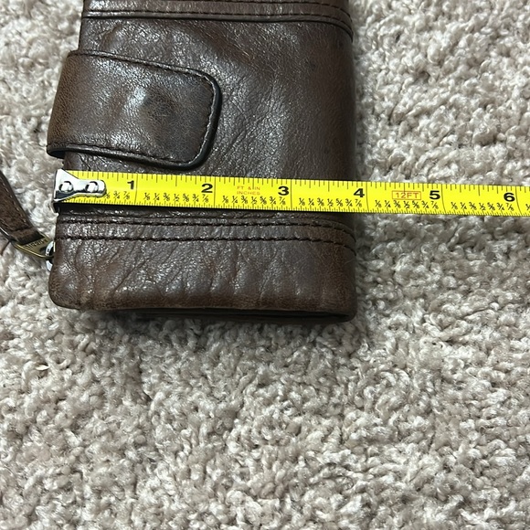 Fossil brown leather wallet - Picture 4 of 16